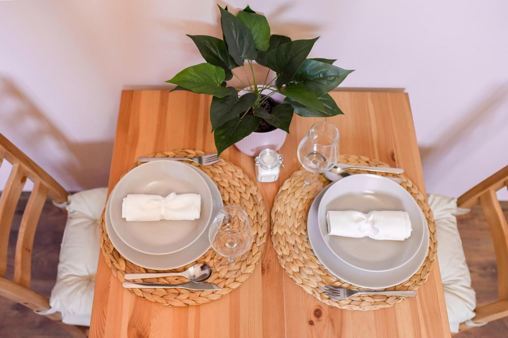 Apartment Historic Charm, Modern Comfort - In The Heart Of The Old Town Bucharest