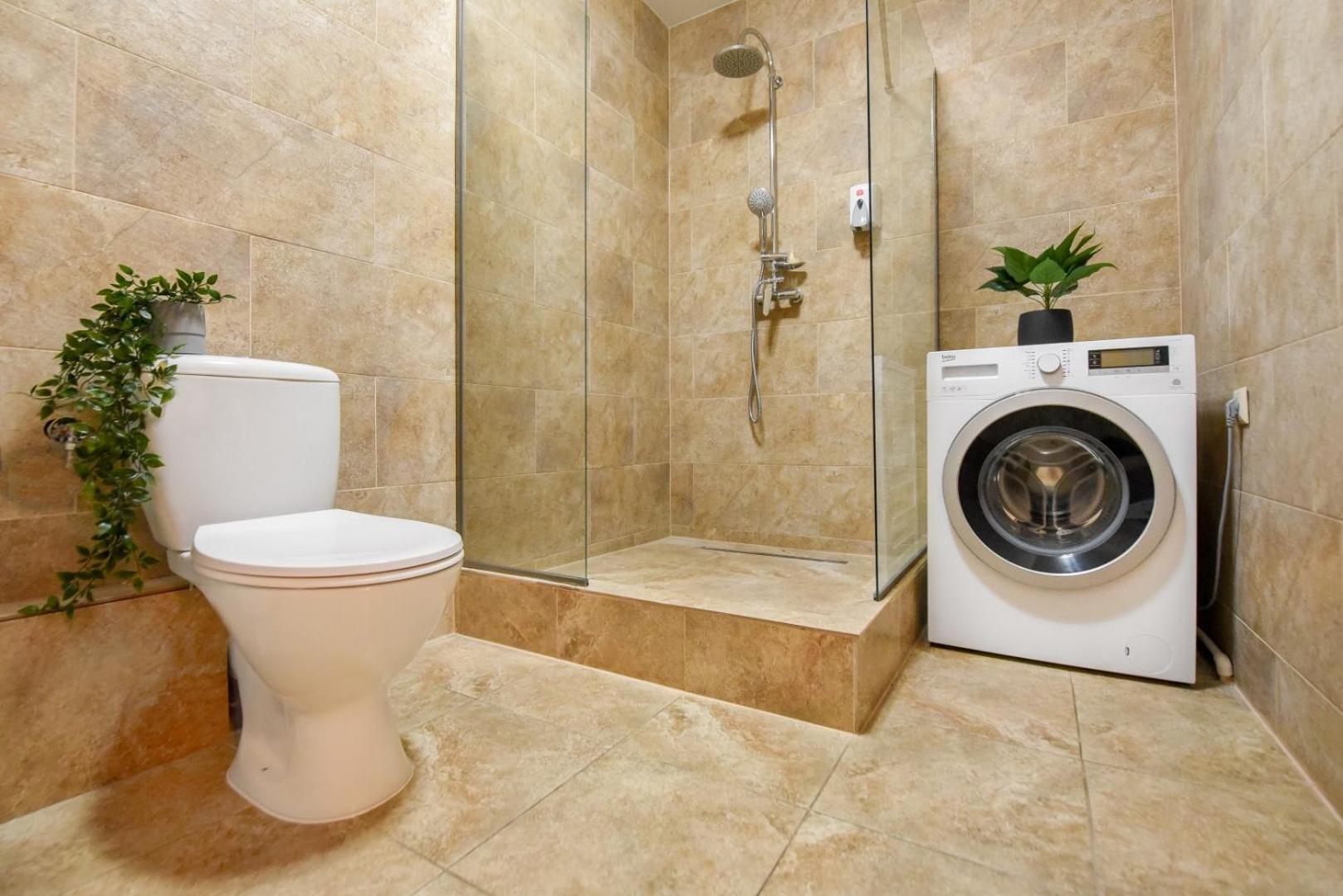 Apartment Historic Charm, Modern Comfort - In The Heart Of The Old Town Bucharest